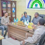 Wafdi ka socdo GMDQS oo  Kulan La Qaatay Gudoomiyaha Degmada Jowhar iyo Wasiirka Waxbarashada Hirshabelle